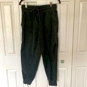 Lou & Grey super soft joggers